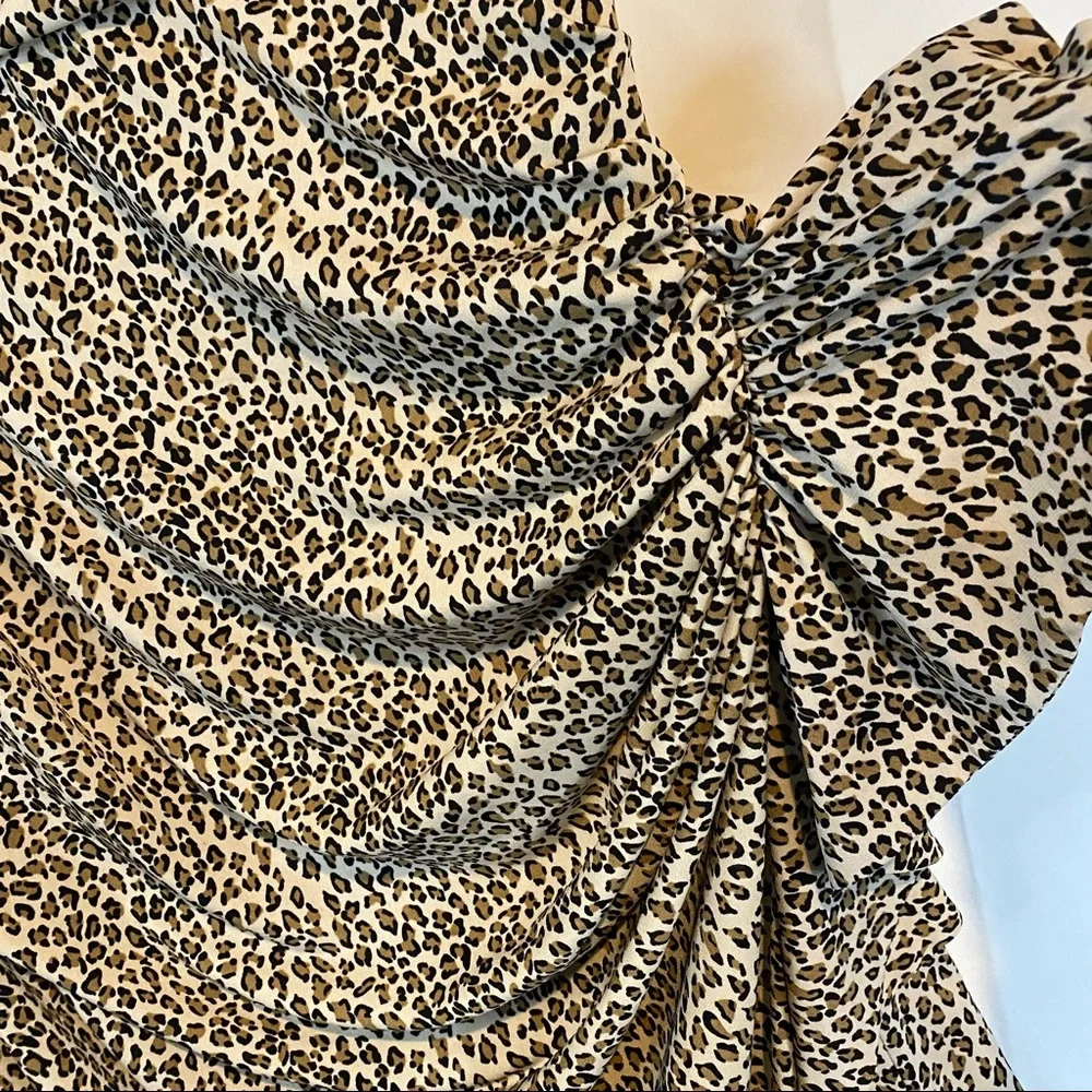 BETSEY JOHNSON Women’s Size 12 Dress Animal Leopard Stretch Sleeveless Lined - Picture 5 of 13